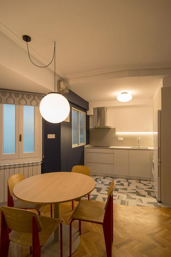 Nahima Parking Free Apartment Сан Себастиан Екстериор снимка